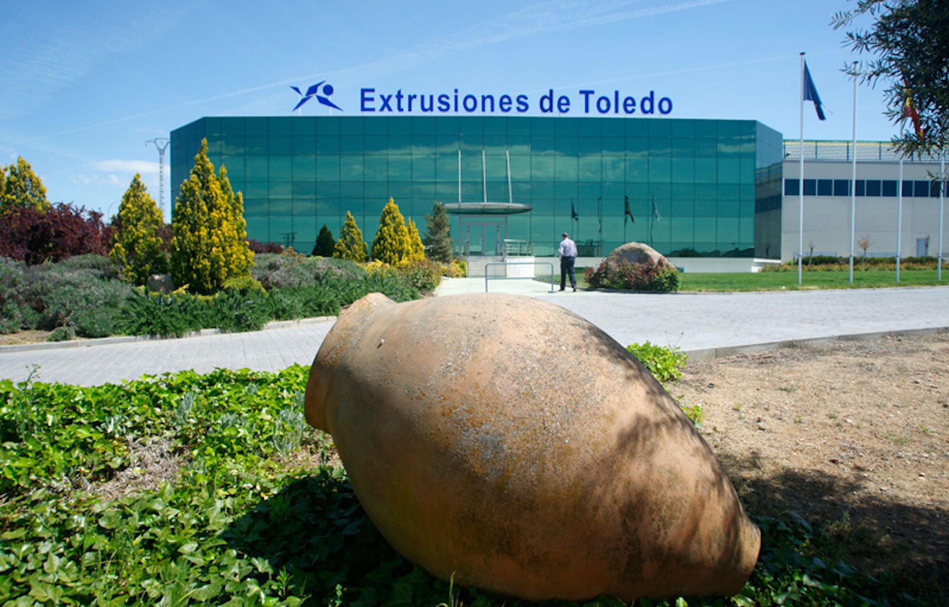 Las instalaciones albergan la planta de extrusión más relevante del grupo.