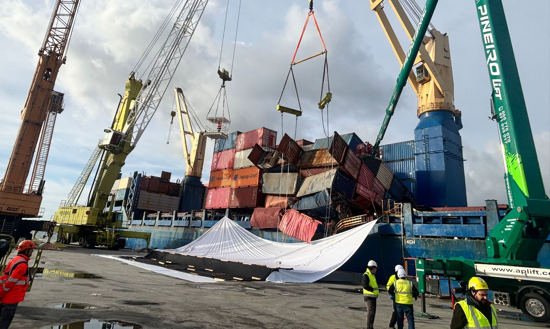 Para estos trabajos se ha diseñado un dispositivo técnico de alta precisión.