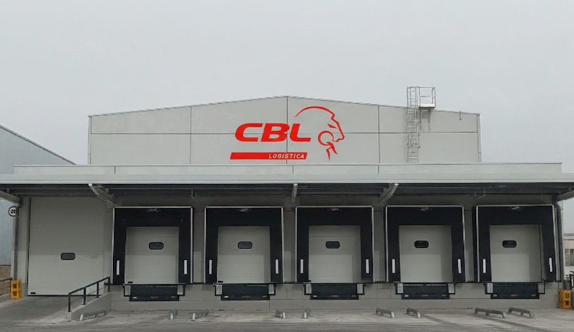 Estas instalaciones disponen de espacio para 3.700 palets.