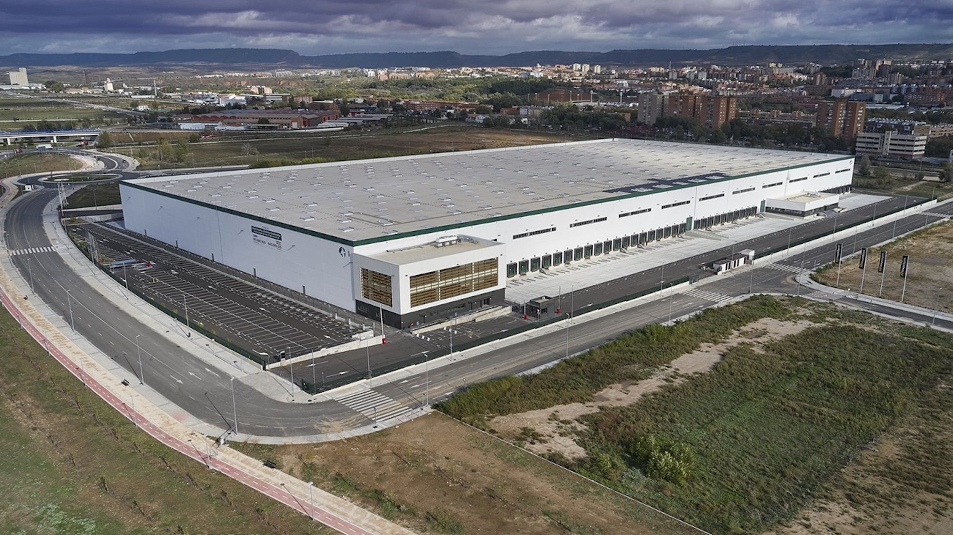 El inmueble está ubicado en el polígono industrial El Ruiseñor de la capital caracense.