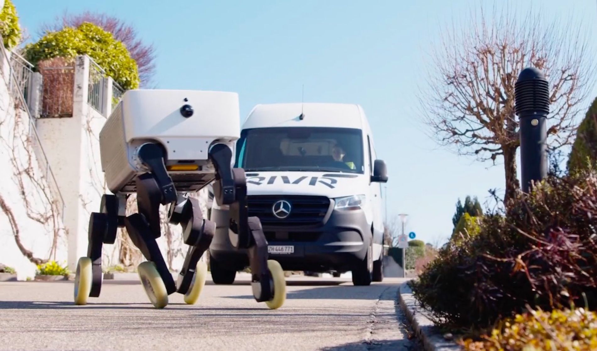 La empresa utiliza los datos que se generan con cada entrega para entrenar su IA.