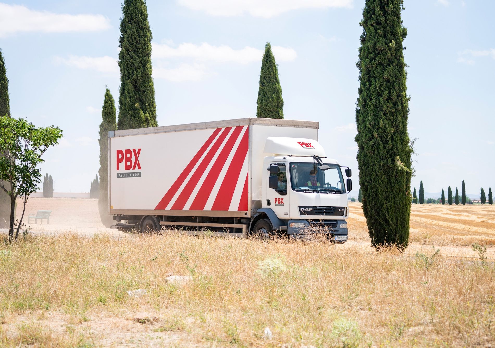 Desde su sede en el Centro de Transportes de Málaga, el operador ofrece una gestión integral.