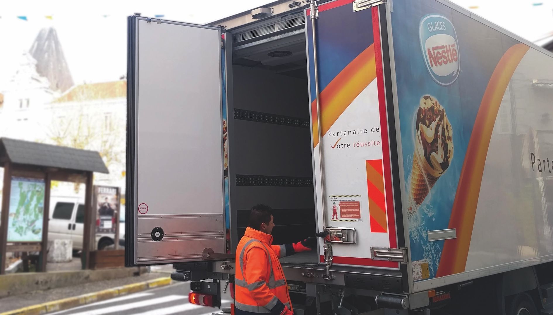 Cortinas de aire Blueseal transporte frigorifico Cortinas de aire Blueseal transporte frigorifico