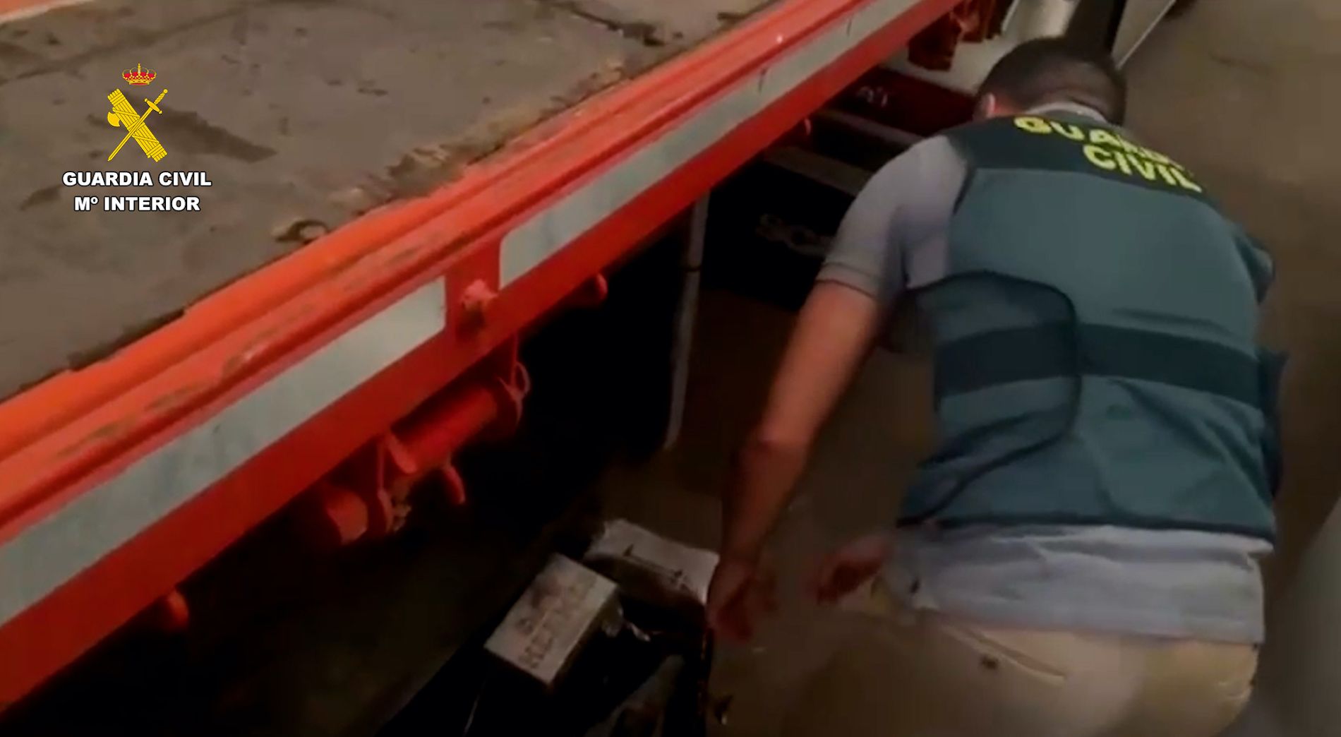 doble fondo droga semirremolque guardia civil doble fondo droga semirremolque guardia civil