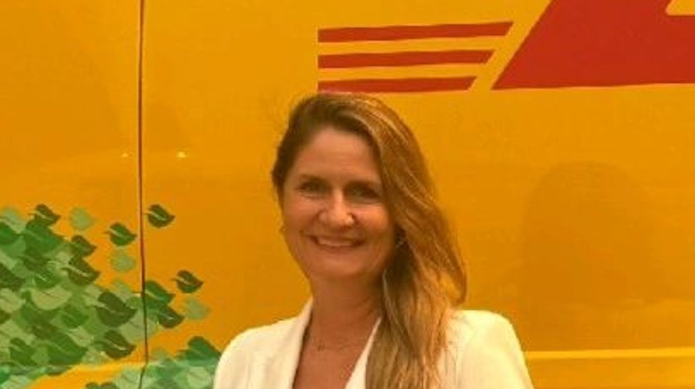 M Luisa Melo DHL