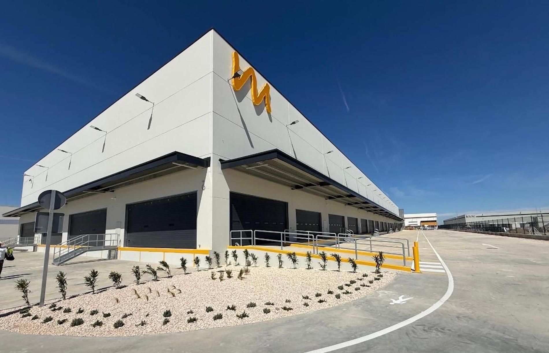 El activo se ha levantado sobre una parcela de más de 21.000 m2 de superficie.