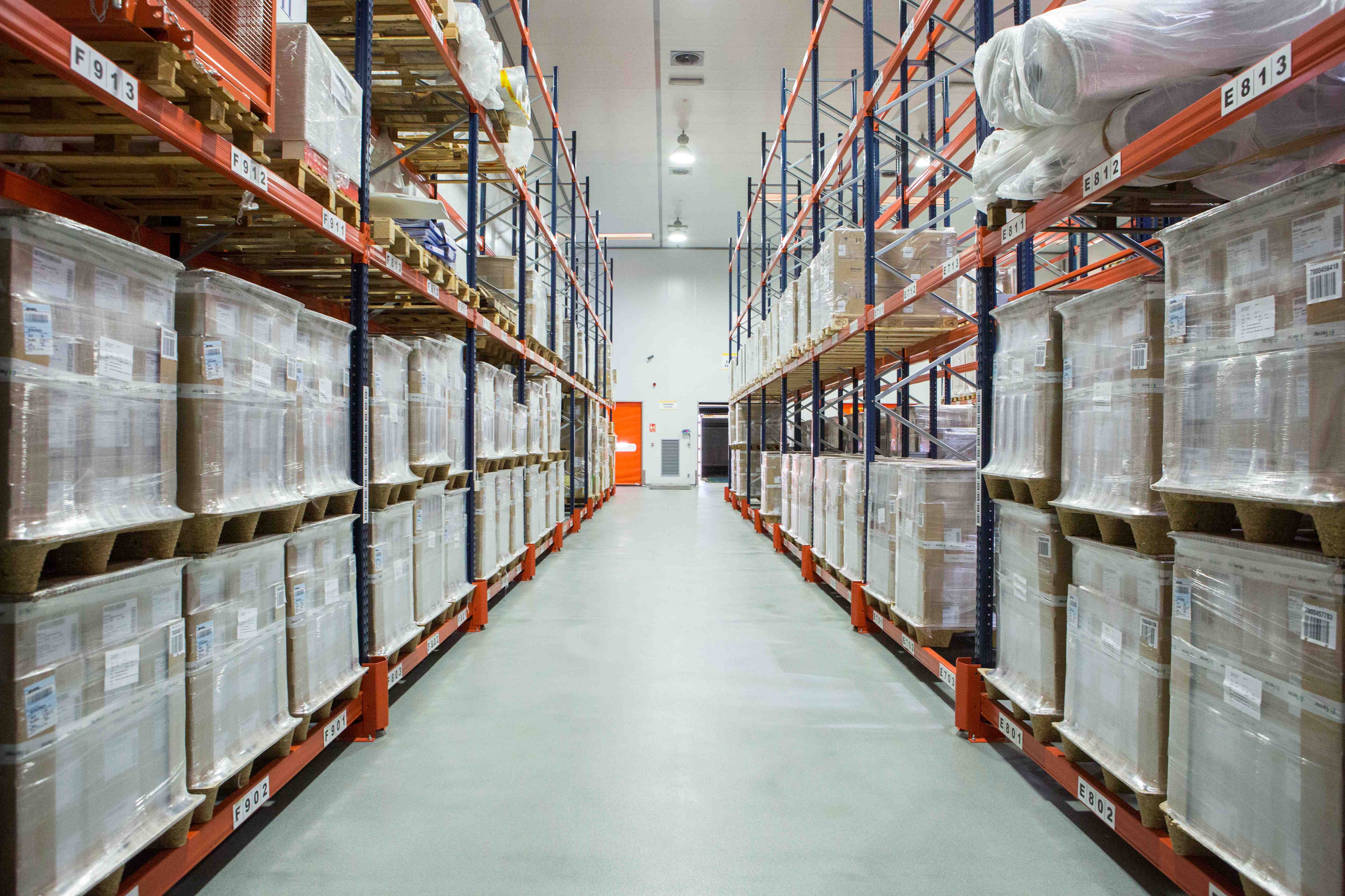 DHL GF centro competencia farmaceutica Barajas 3