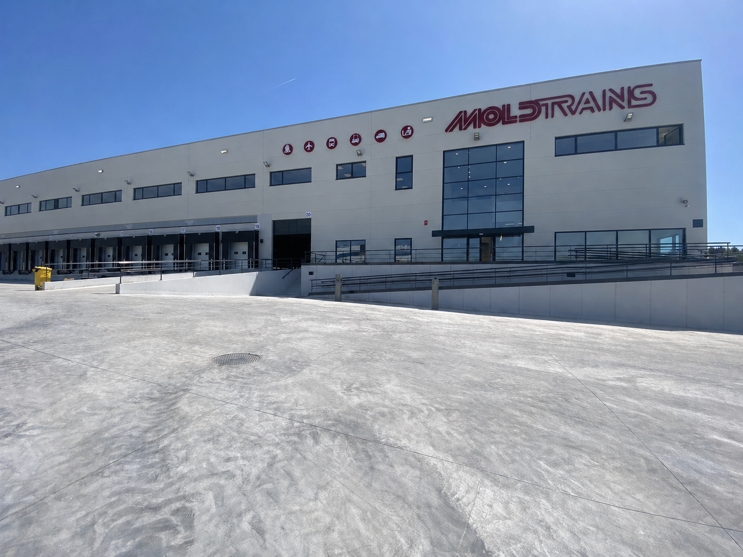 Nuevas instalaciones de Moldtrans Montornes del Valles