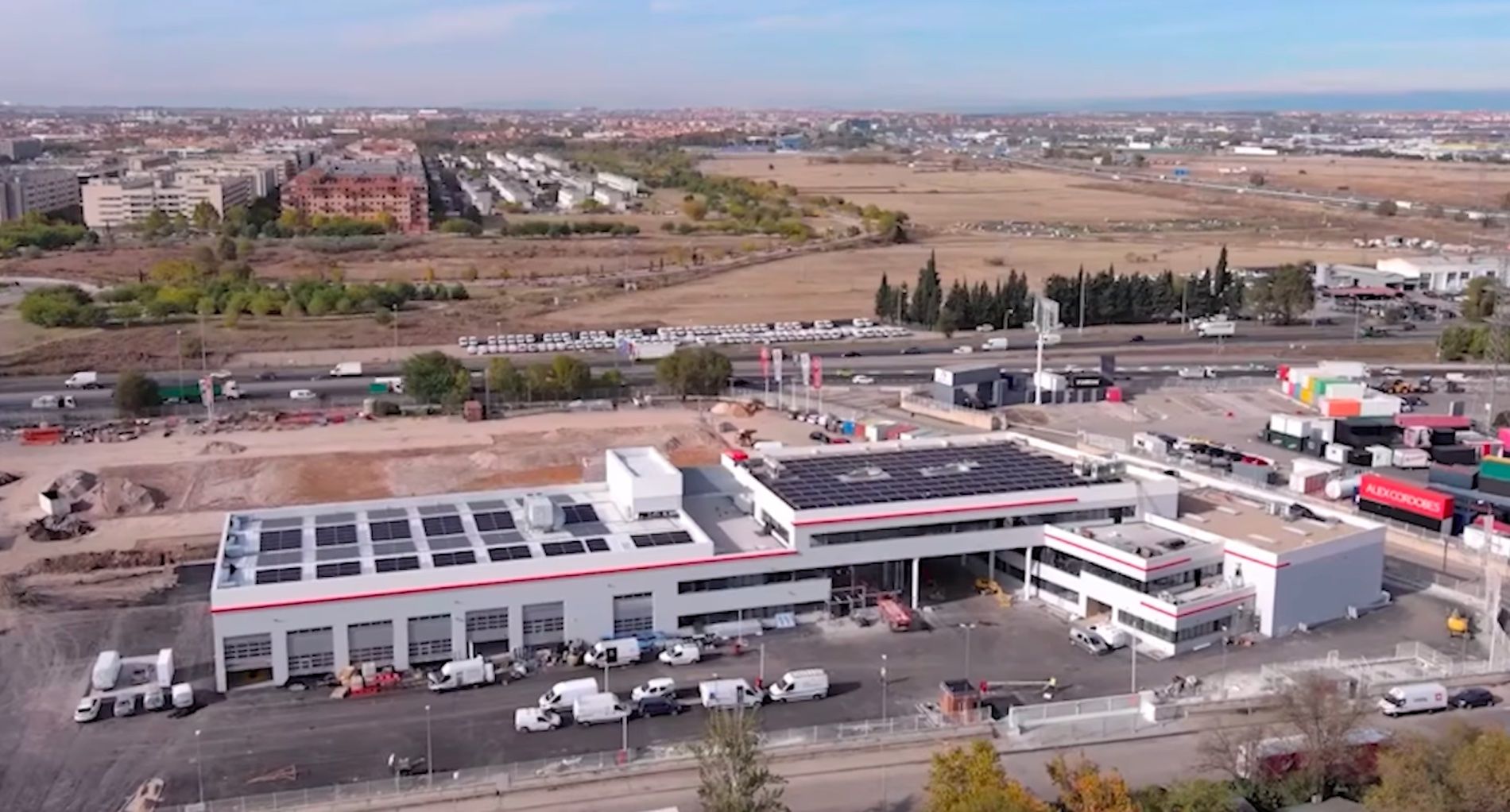 vista aerea oficinas centrales Renault Trucks Getafe vista aerea oficinas centrales Renault Trucks Getafe
