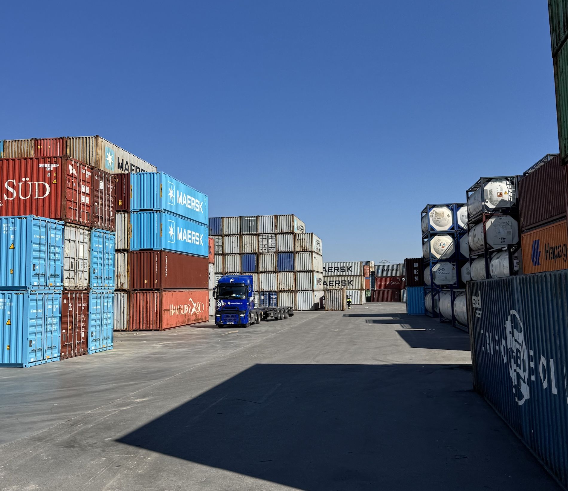 Depot contenedores Grupo Torres Valencia