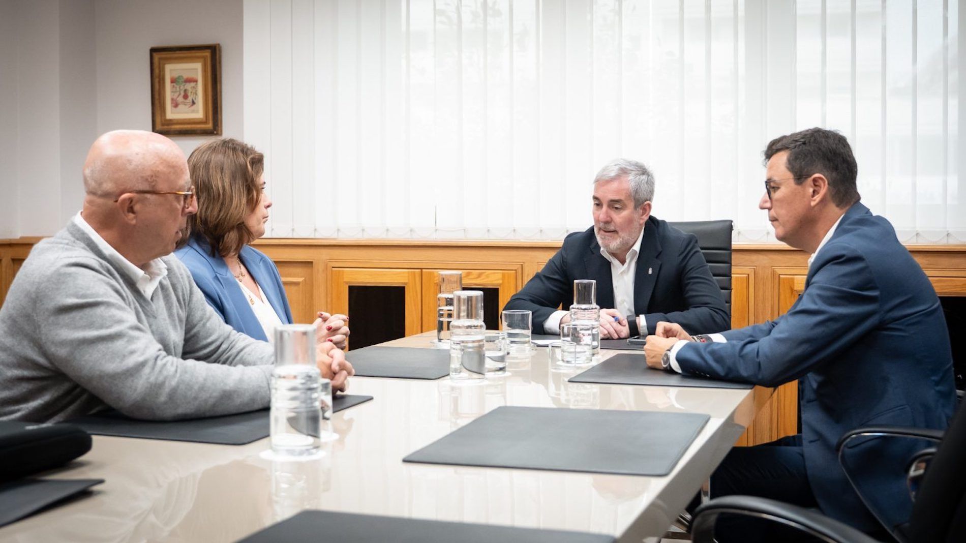 El transporte marítimo es vital para Canarias.