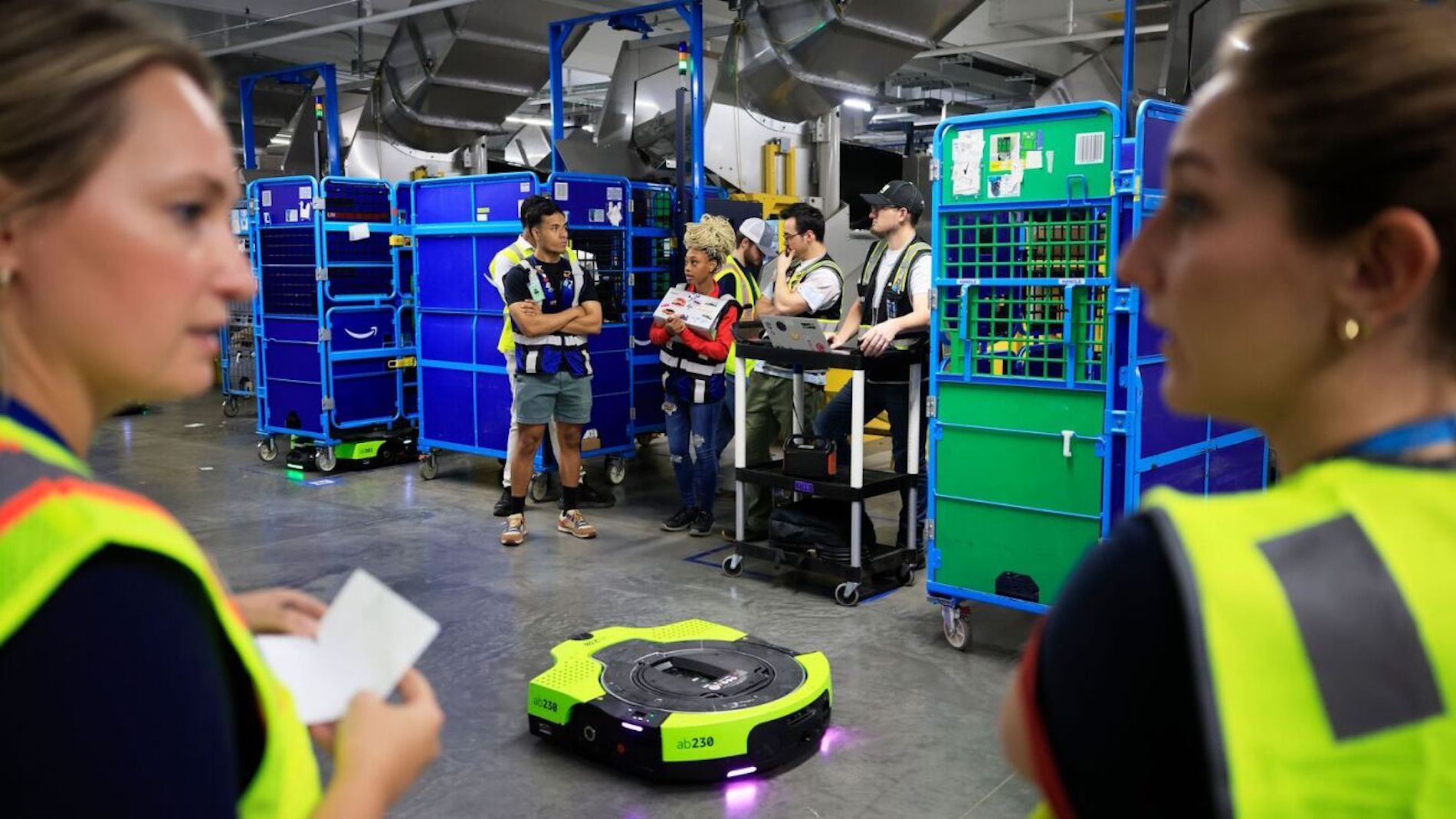 Amazon robot trabajadores