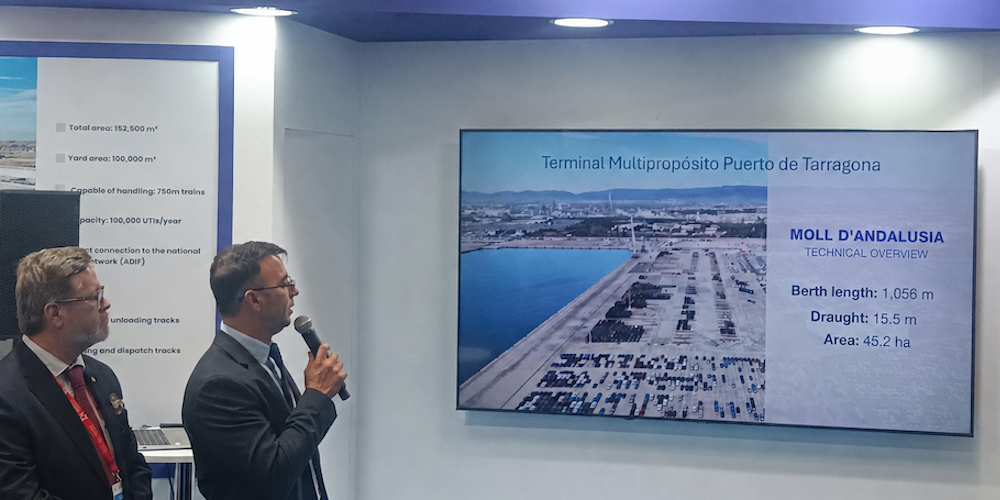 Presentacion terminal Cosco PTP puerto tarragona