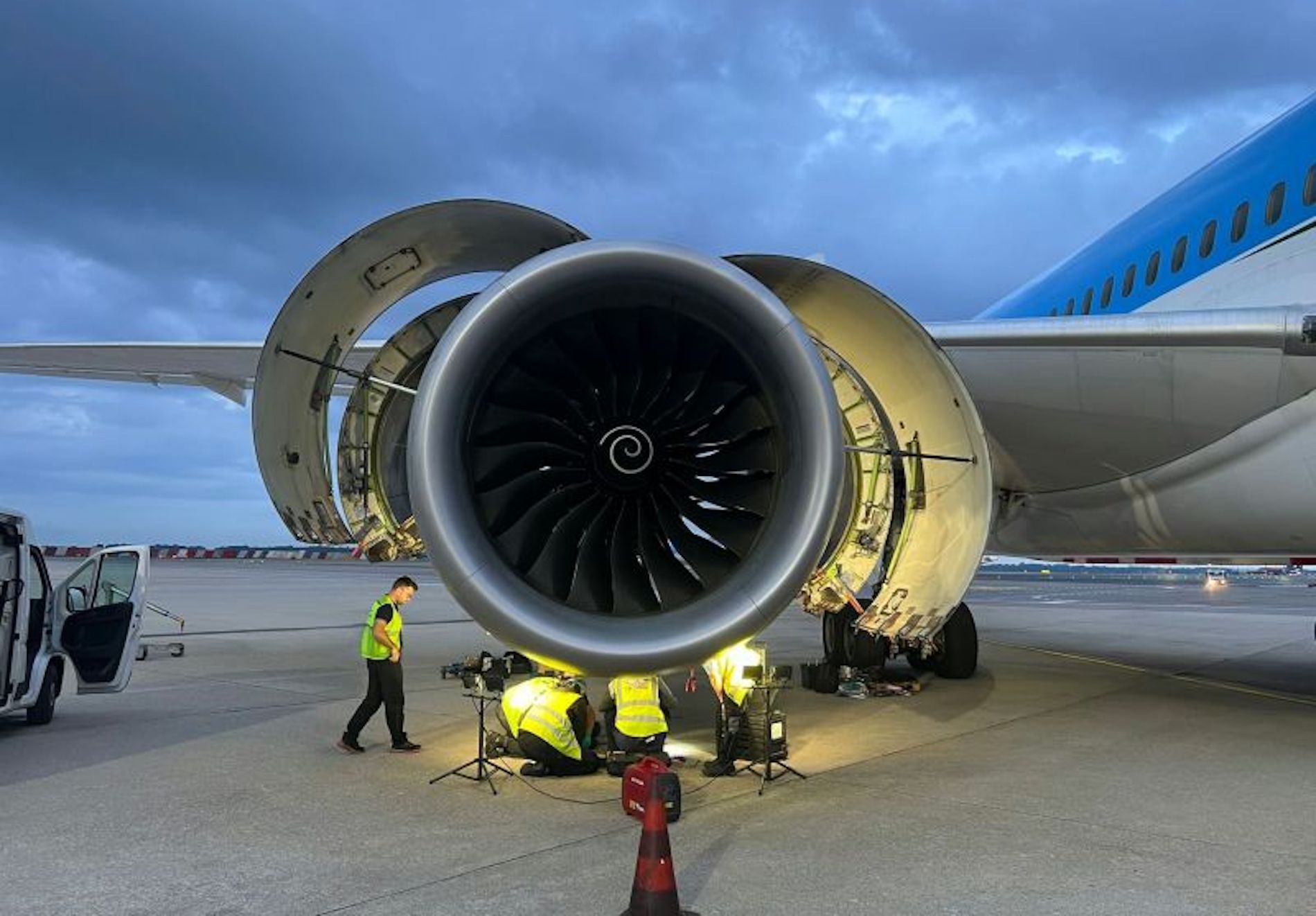 Crystal Aereo Solutions mantenimiento avion