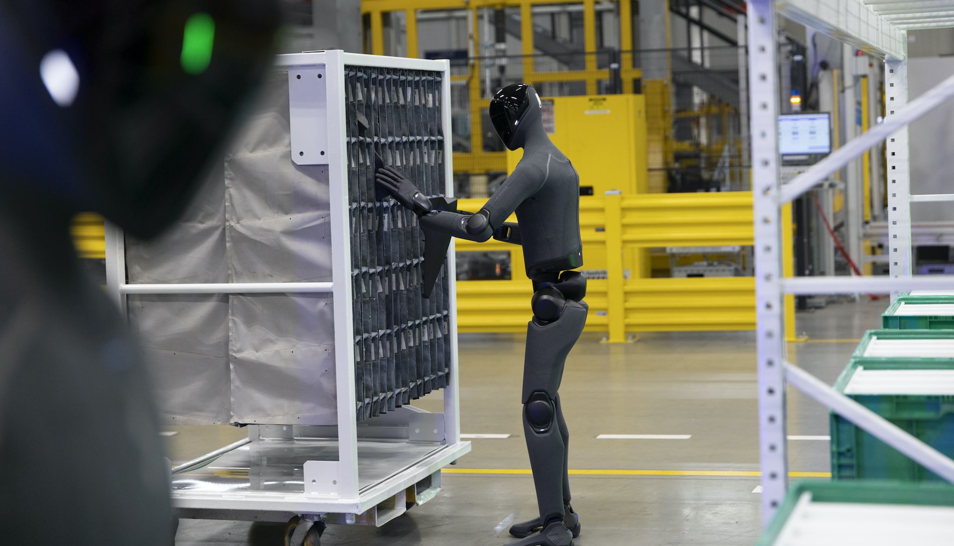 picking robot humanoide BMW