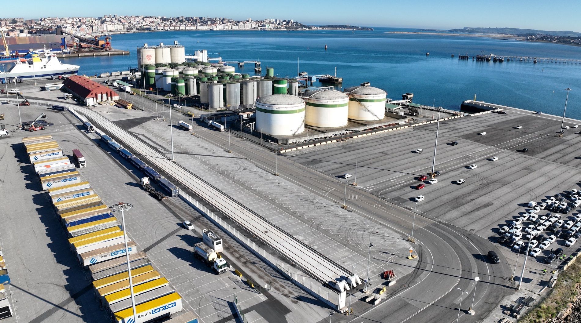 El ejercicio se ha desarrollado en las instalaciones de Chane Terminal en la rada cántabra.