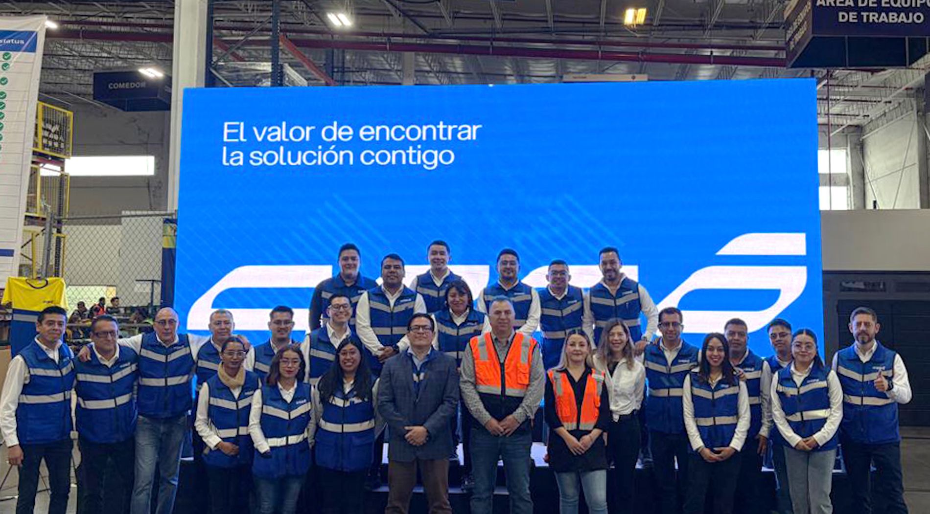 El operador aragonés gestiona dos naves con una superficie conjunta de 90.000 m2, así como un patio con capacidad para más de 850 camiones.