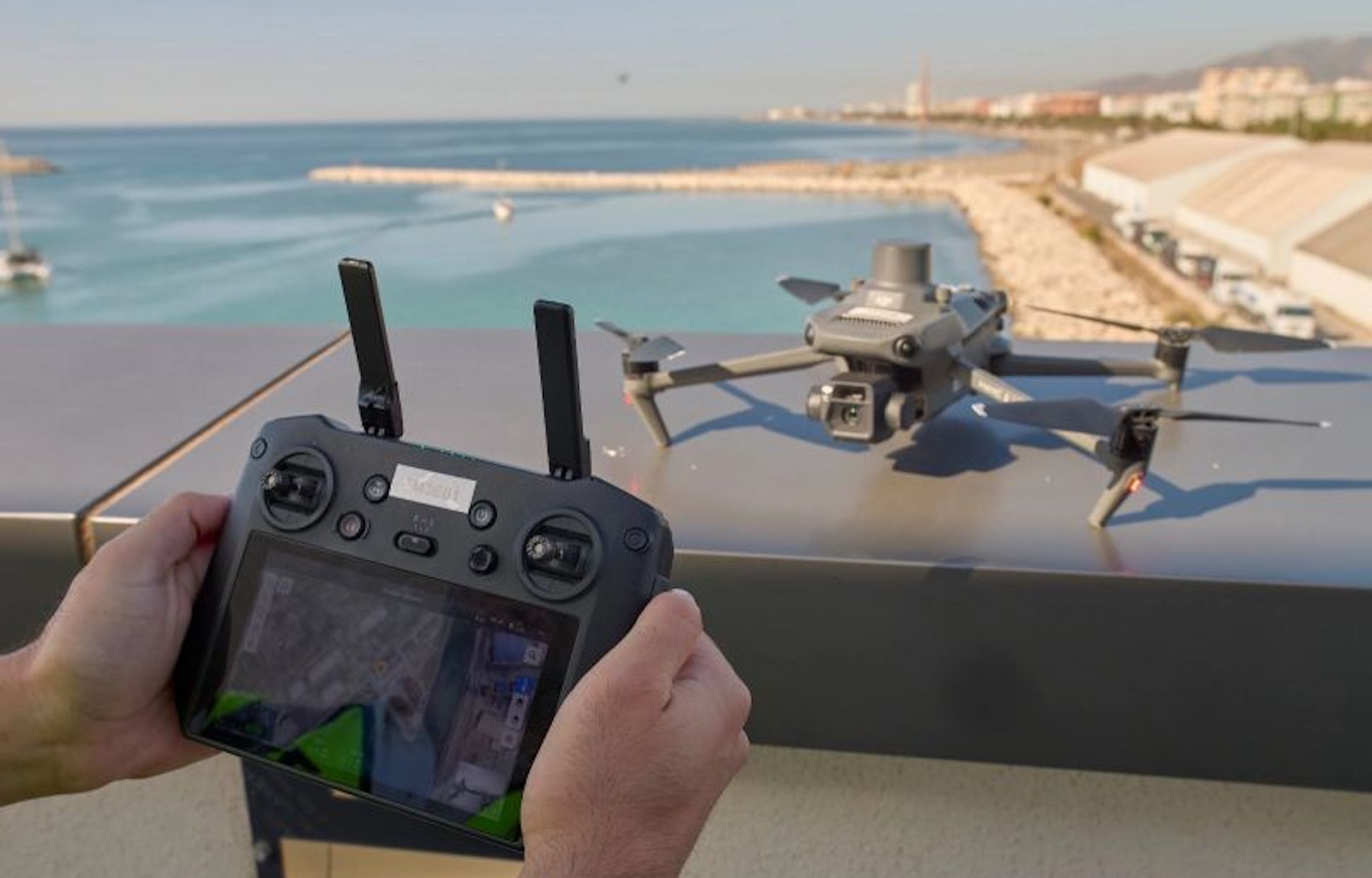 dron puerto Malaga