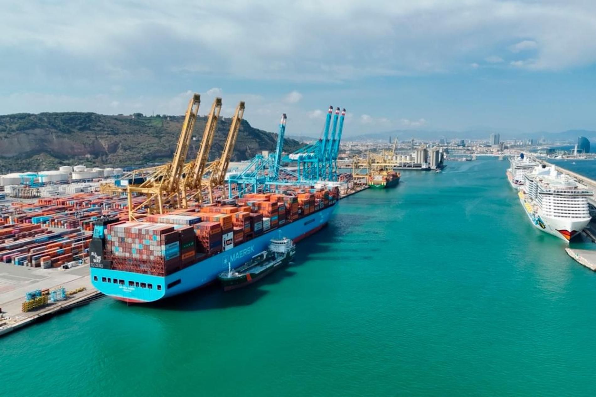 suministro bioetanol puerto Barcelona Maersk Repsol