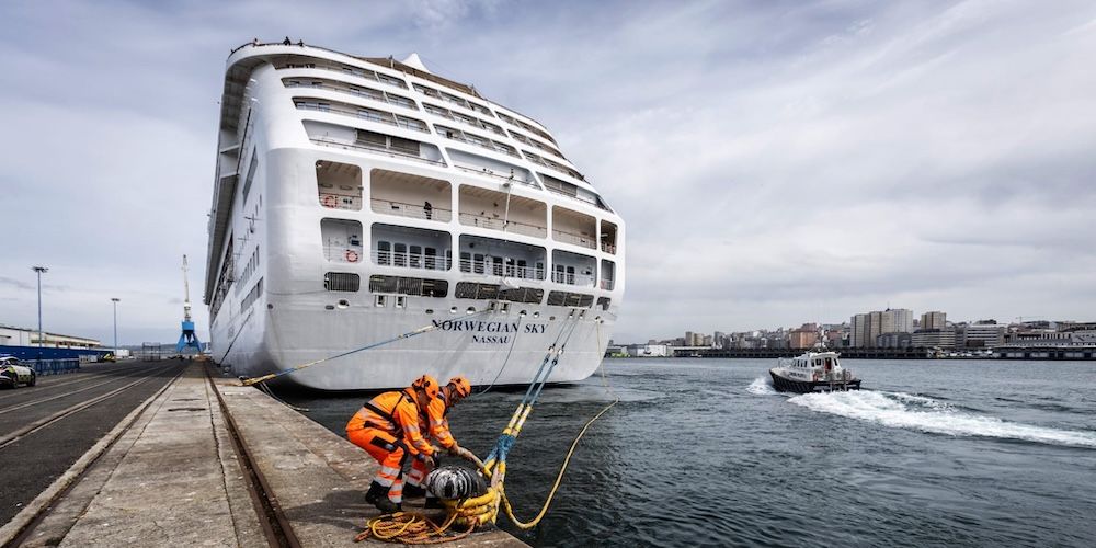 Amarradores puerto Coruña Amarradores puerto Coruña