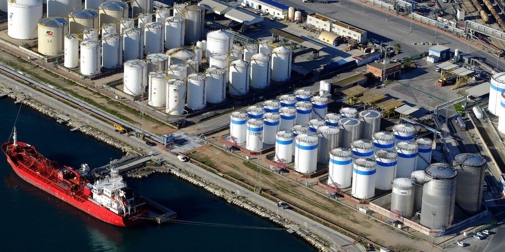 Muelle-de-la-Quimica-en-el-puerto-de-tarragona