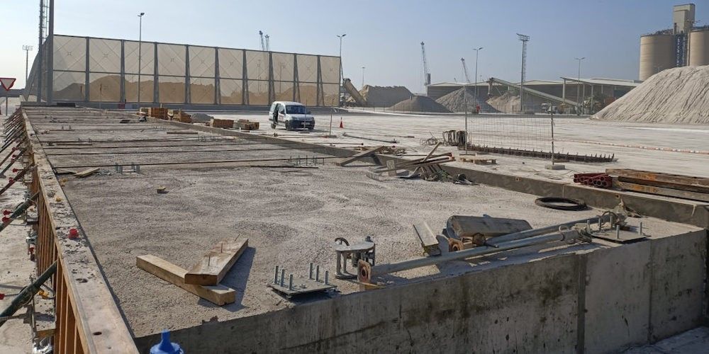 pantallas graneles darsena sur puerto castellon pantallas graneles darsena sur puerto castellon