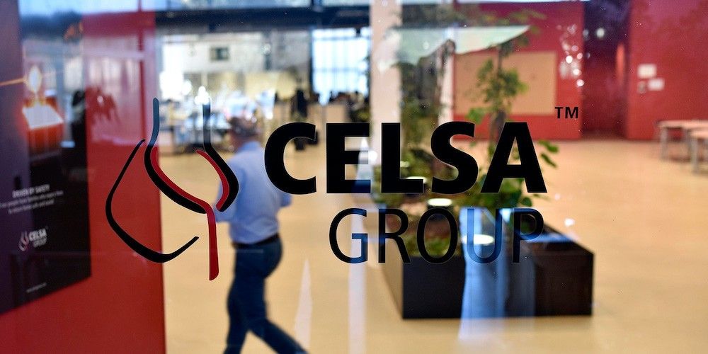 logo celsa en oficinas logo celsa en oficinas