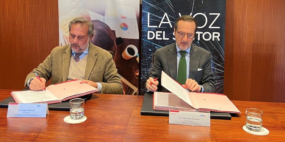 El presidente de la Camara de Comercio de Madrid, Angel Asensio, y el presidente de UNO, Francisco Aranda