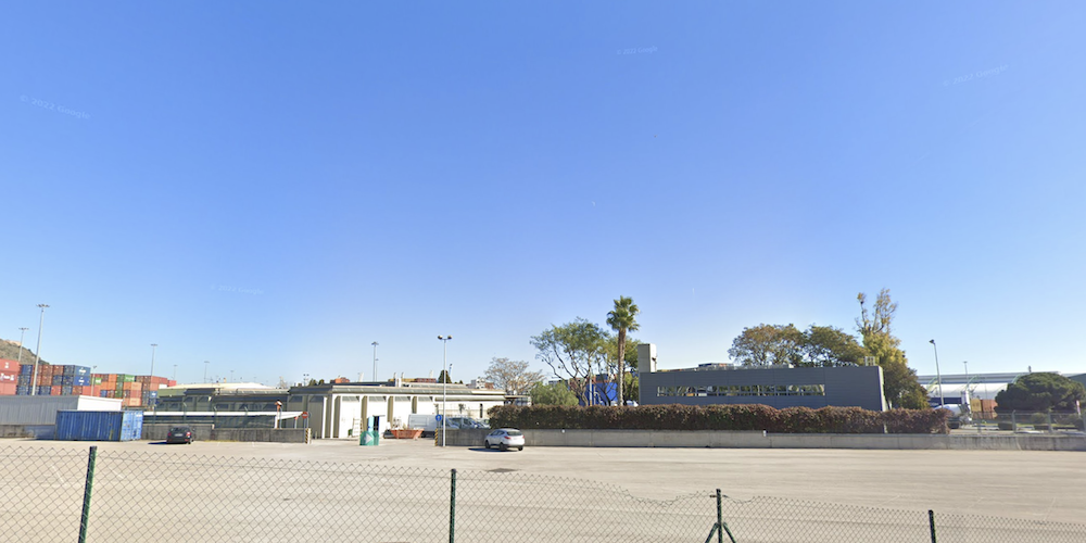 edificio estibarna puerto Barcelona