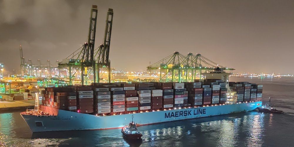 portacontenedores Maersk