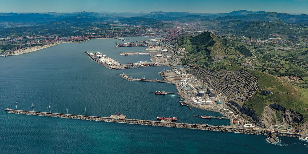 vista aerea barra del puerto de Bilbao