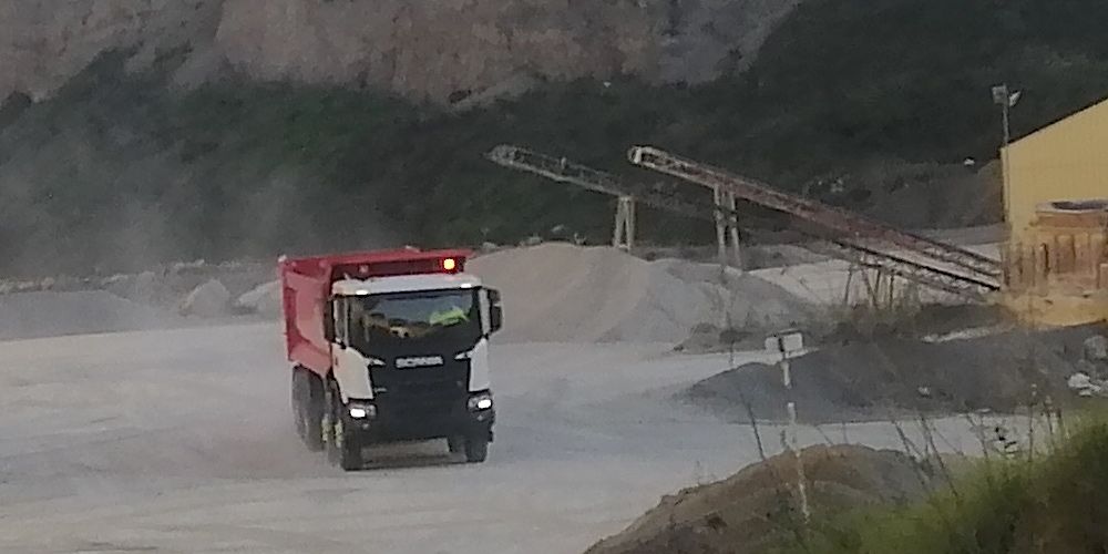 Scania Heavy Tipper volquete para mineria