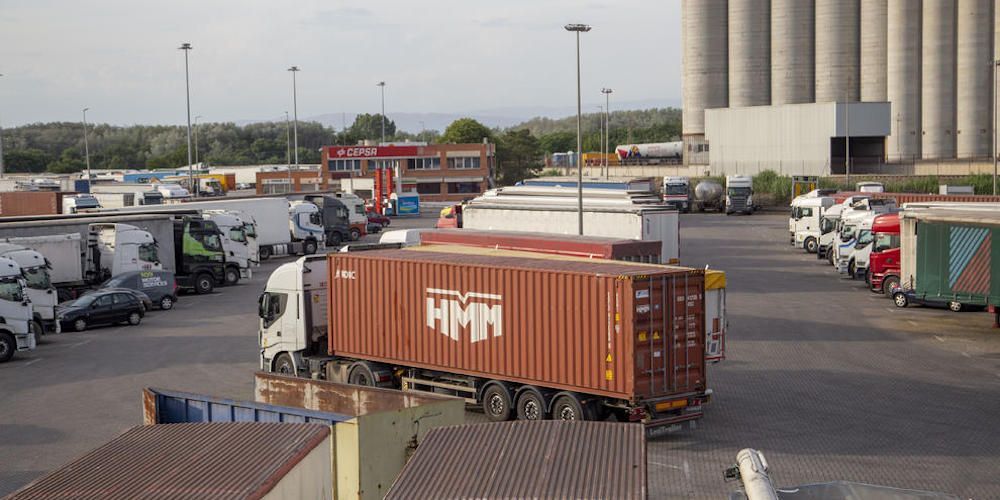 camiones aparcamiento lerida fuente ccoo lerida