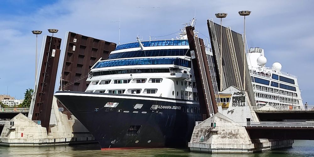 Crucero Azamara Journey puerto de Sevilla