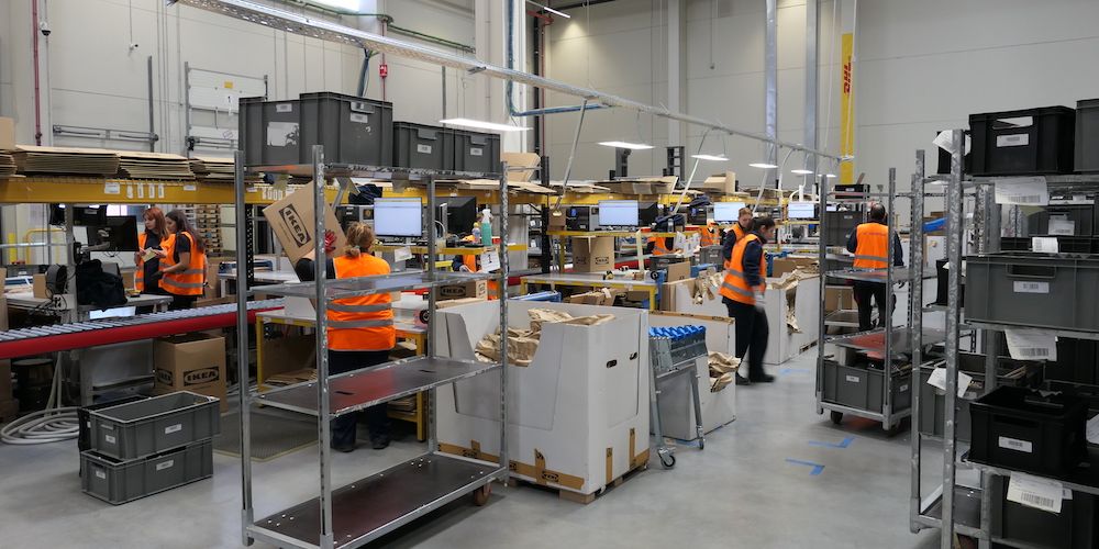 preparacion pedidos ecommerce DHL Illescas para Ikea empleo trabajadores preparacion pedidos ecommerce DHL Illescas para Ikea empleo trabajadores