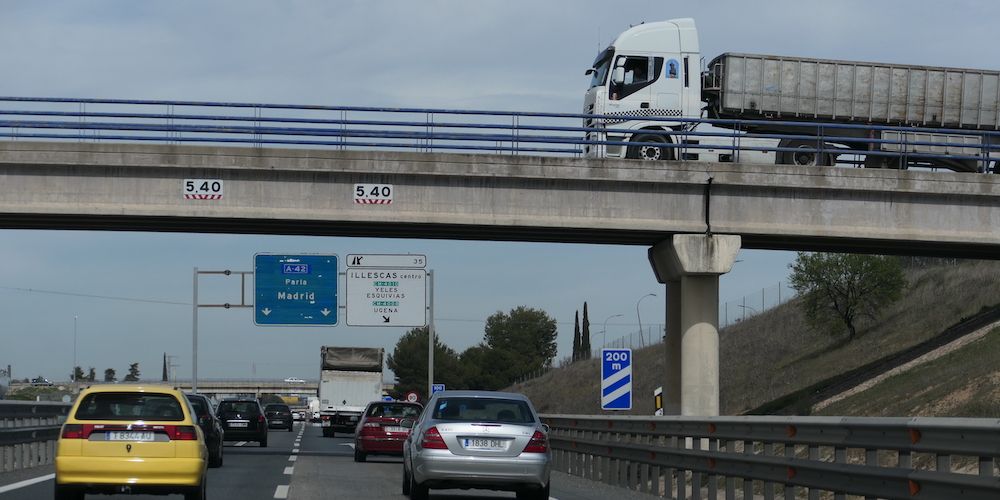 carretera camion puente madrid parla illescas A-42
