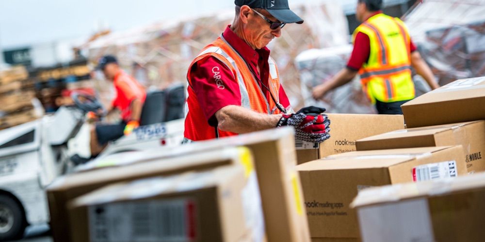 Hub control Delta Cargo