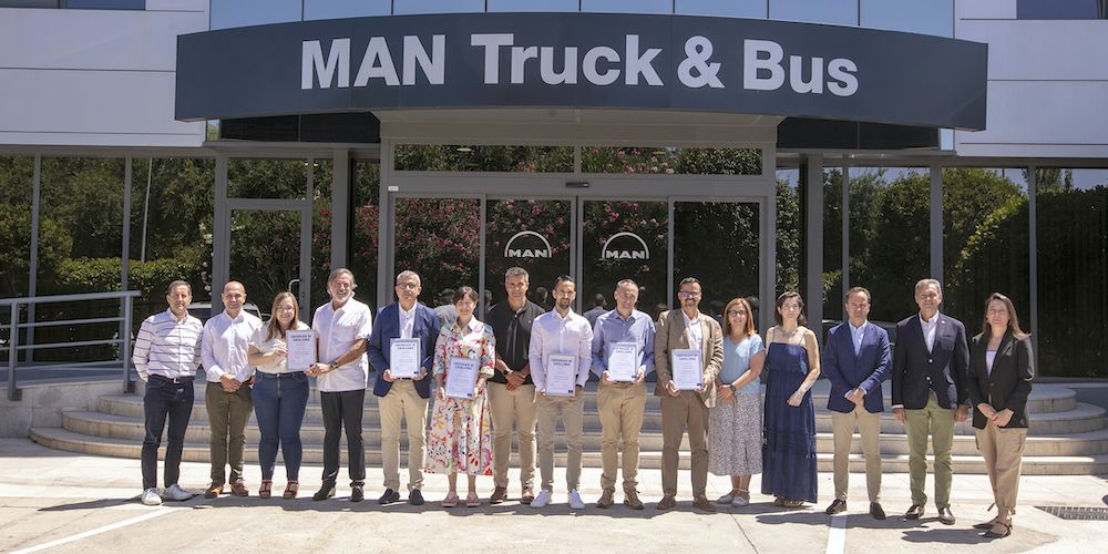 man y carroceros man y carroceros