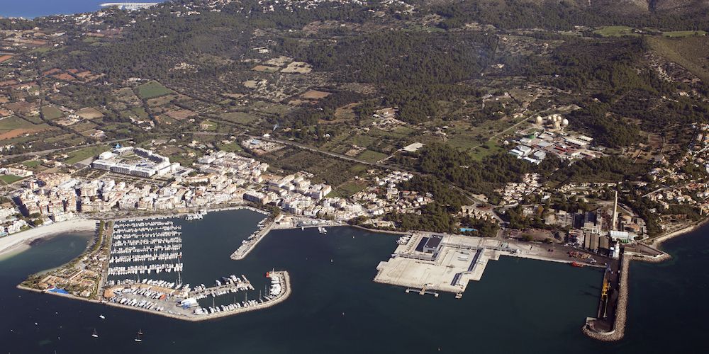 vista aerea puerto alcudia