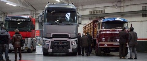 MT Trucks cumple 50 años como concesionario oficial de camiones