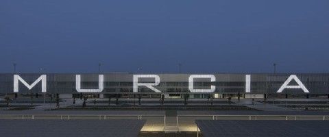 La explotación del aeropuerto de Corvera se licitará en 2016