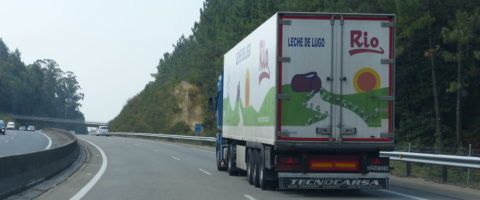 Transporte frigorífico de Leche Rio en Galicia