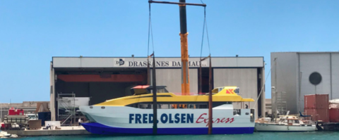 Fred Olsen bota el Benchi Express en Barcelona