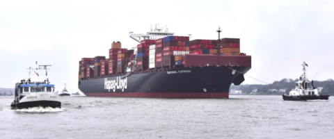 Hapag-LLoyd recibe el cuarto buque de la nueva clase de 10.500 TEUs