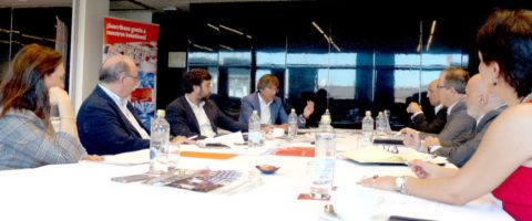 mesa-redonda-digitalizacion-oct-19-2