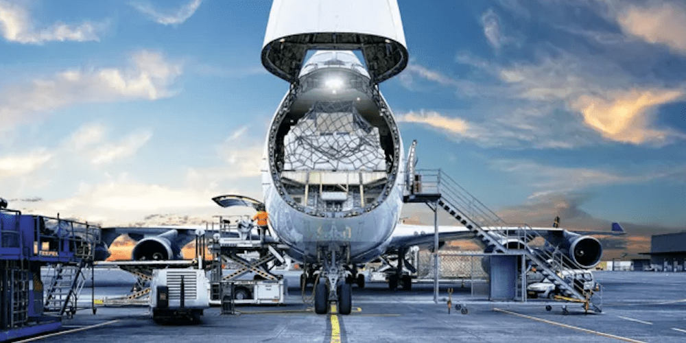 carga aerea nocturna bodega trasera