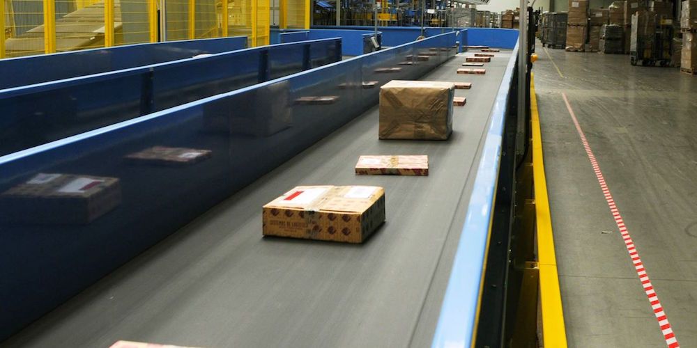 paquetes correos en sorter